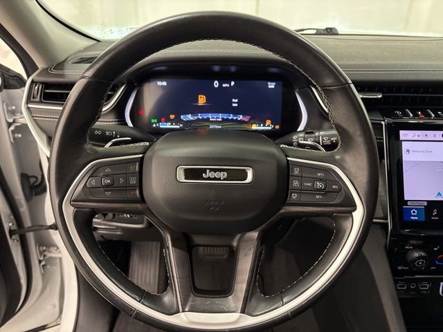 Used 2022 Jeep Grand Cherokee L Limited image 13