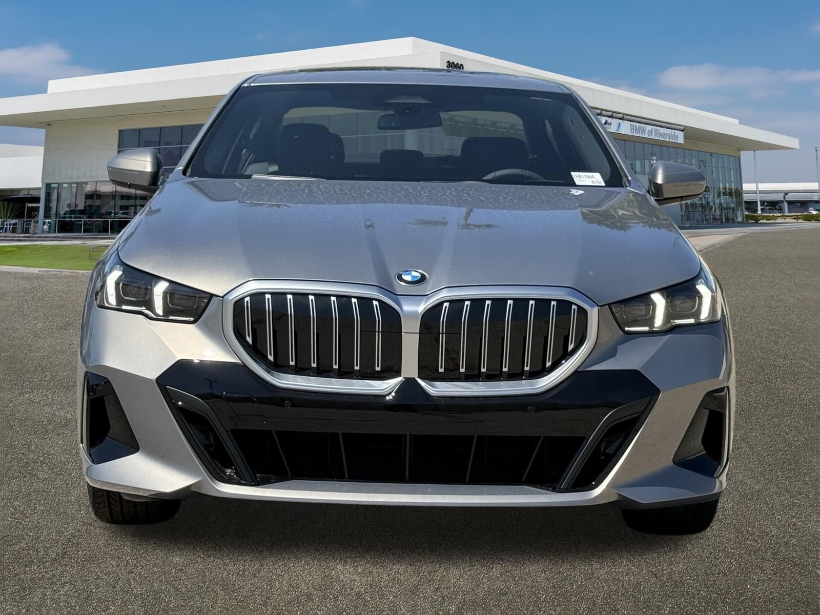 New 2026 BMW 530i w/ M Sport Package RWD image 3
