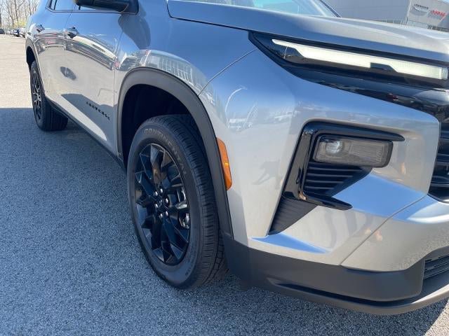 New 2026 Chevrolet Traverse LT w/ Midnight/Sport Edition FWD image 24