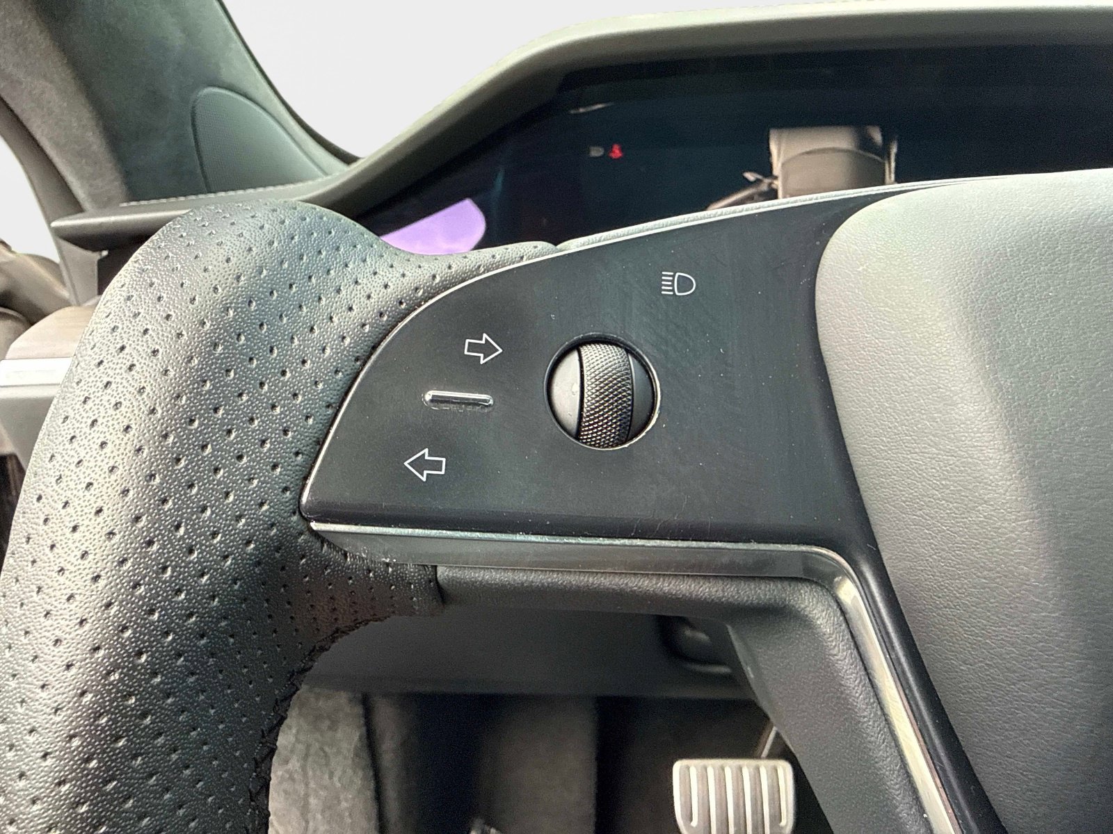 Used 2023 Tesla Model S image 49