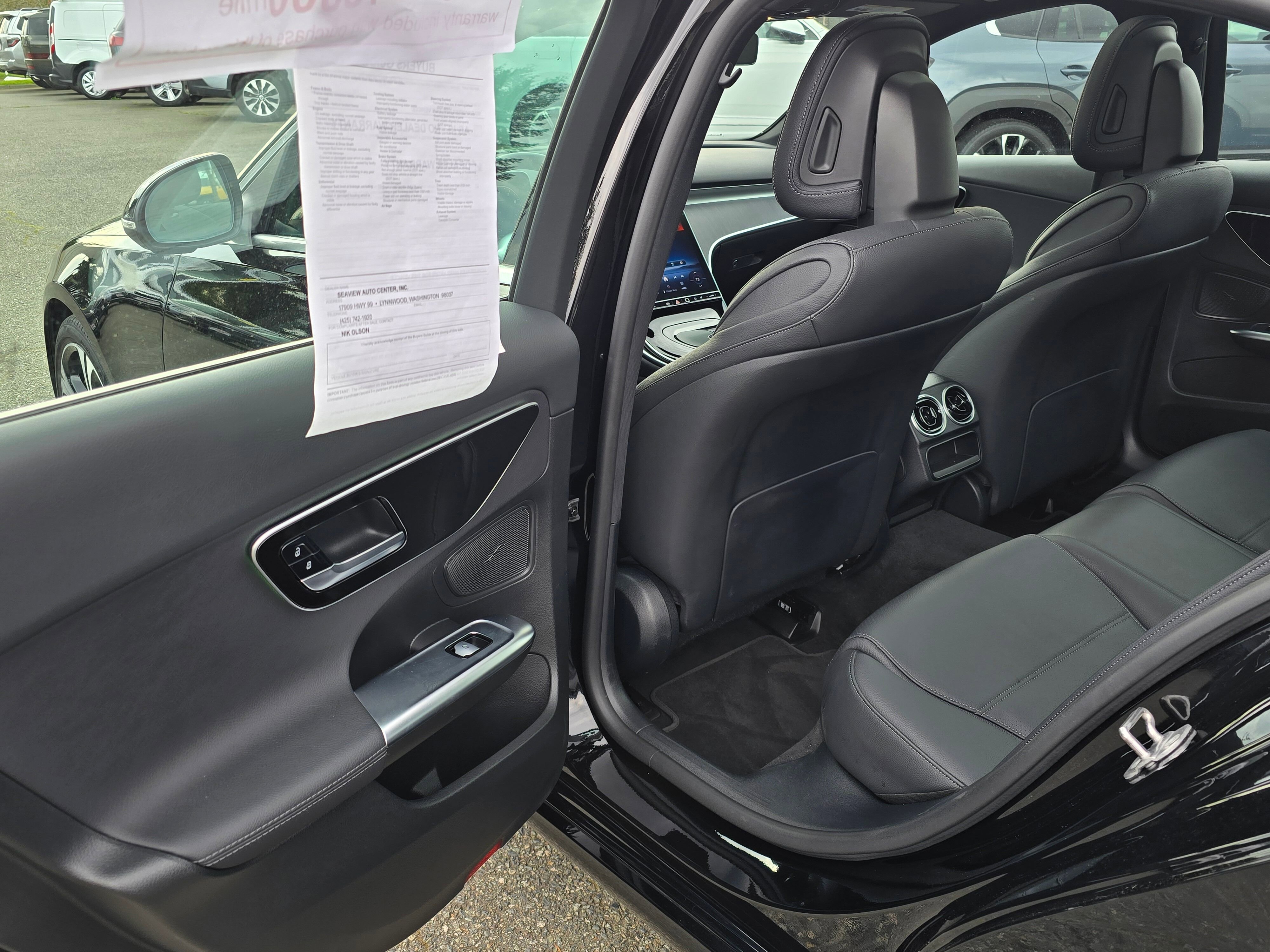 Used 2025 Mercedes-Benz C 300 Sedan image 15