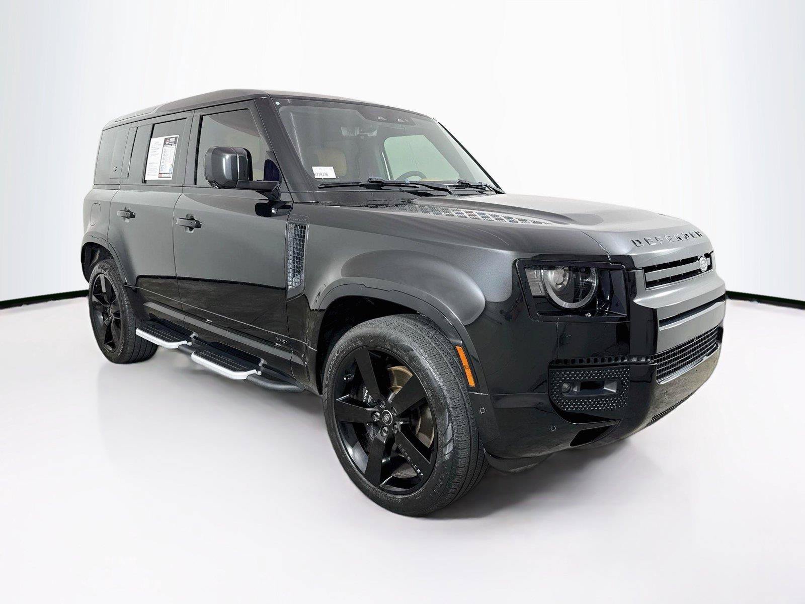 Used 2023 Land Rover Defender 110 V8 AWD/4WD image 8