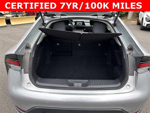 Used 2023 Toyota Prius LE image 12