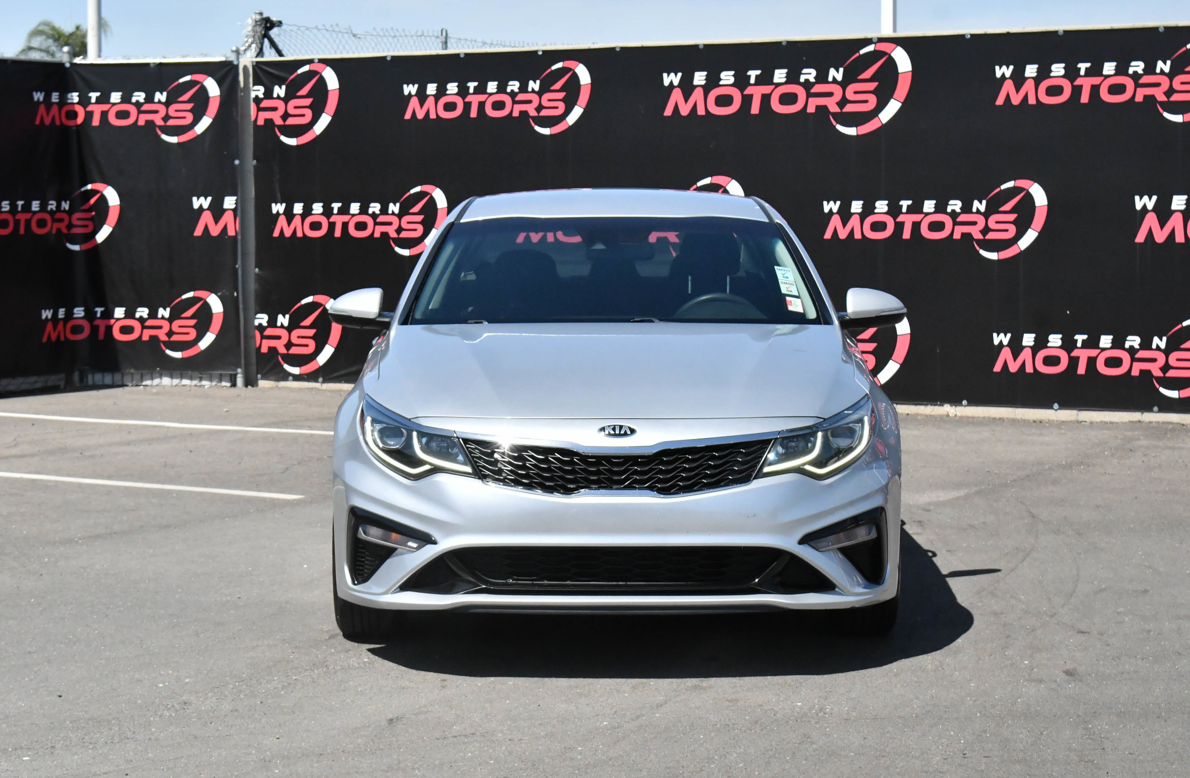 Used 2020 Kia Optima LX FWD image 2