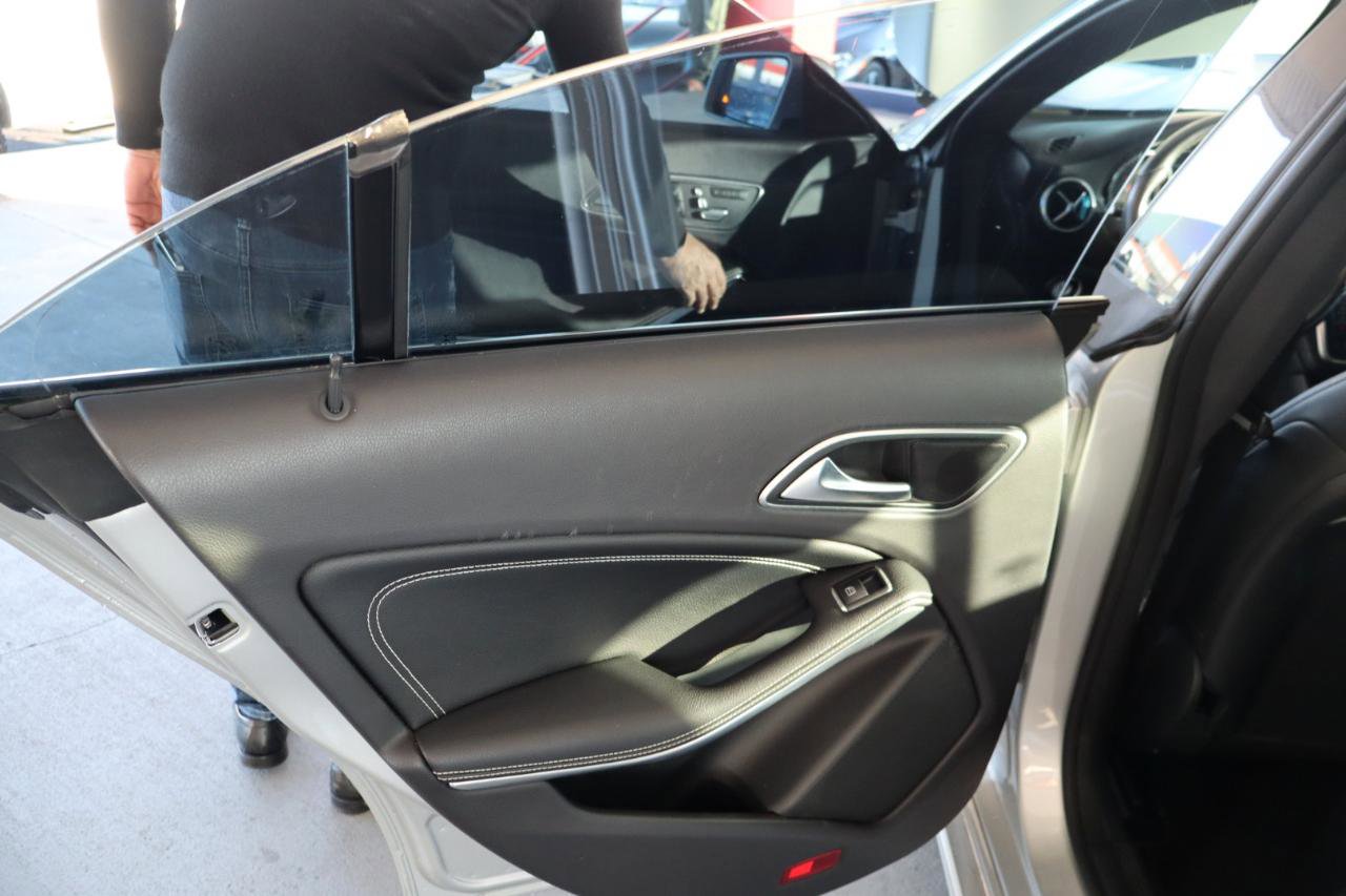 Used 2018 Mercedes-Benz CLA 250 image 29