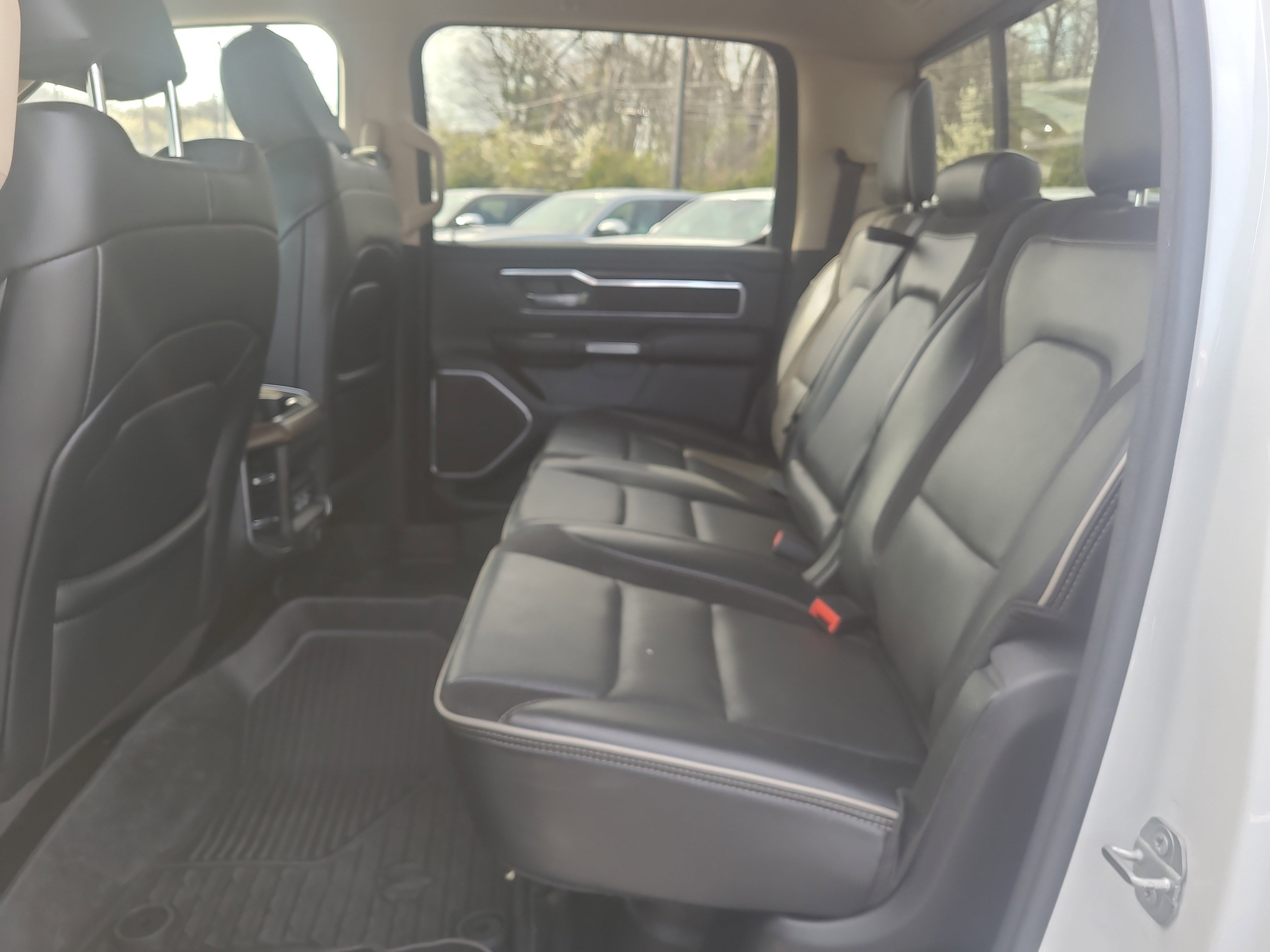 Used 2021 RAM 1500 Laramie AWD/4WD image 28