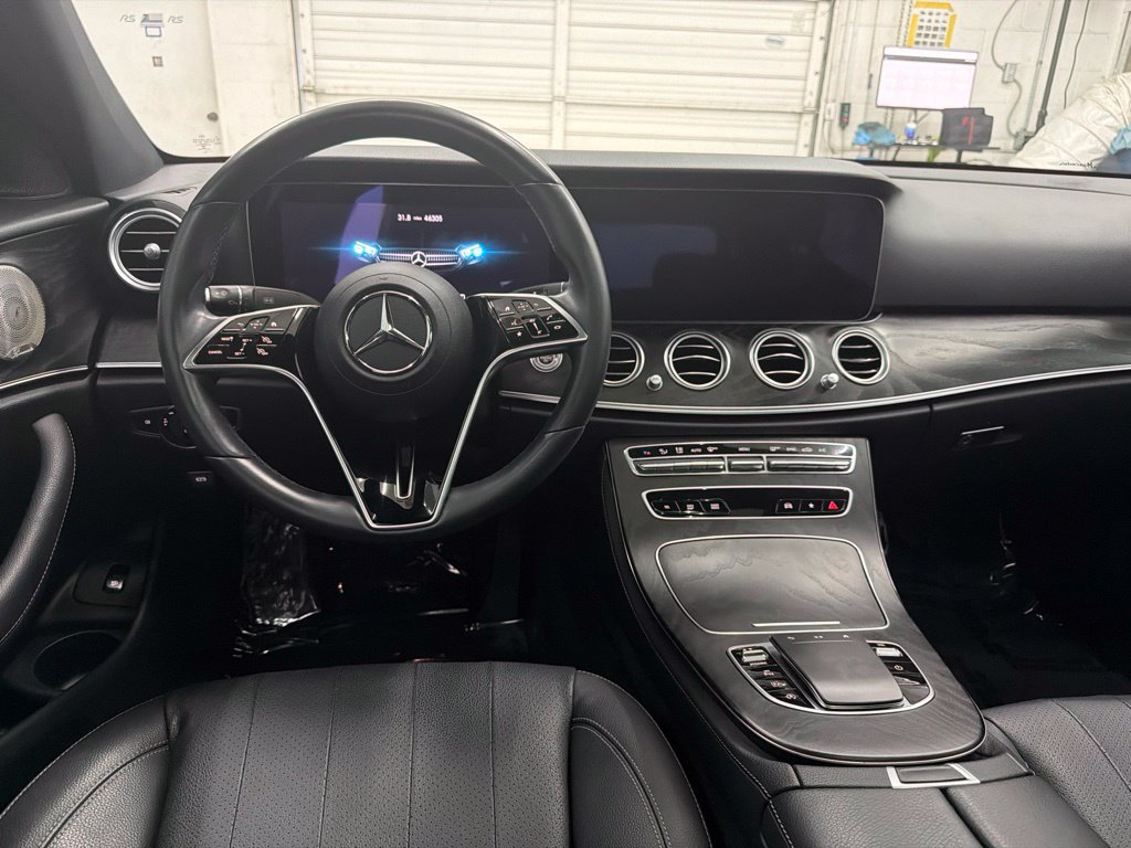 Used 2022 Mercedes-Benz E 350 Sedan image 25