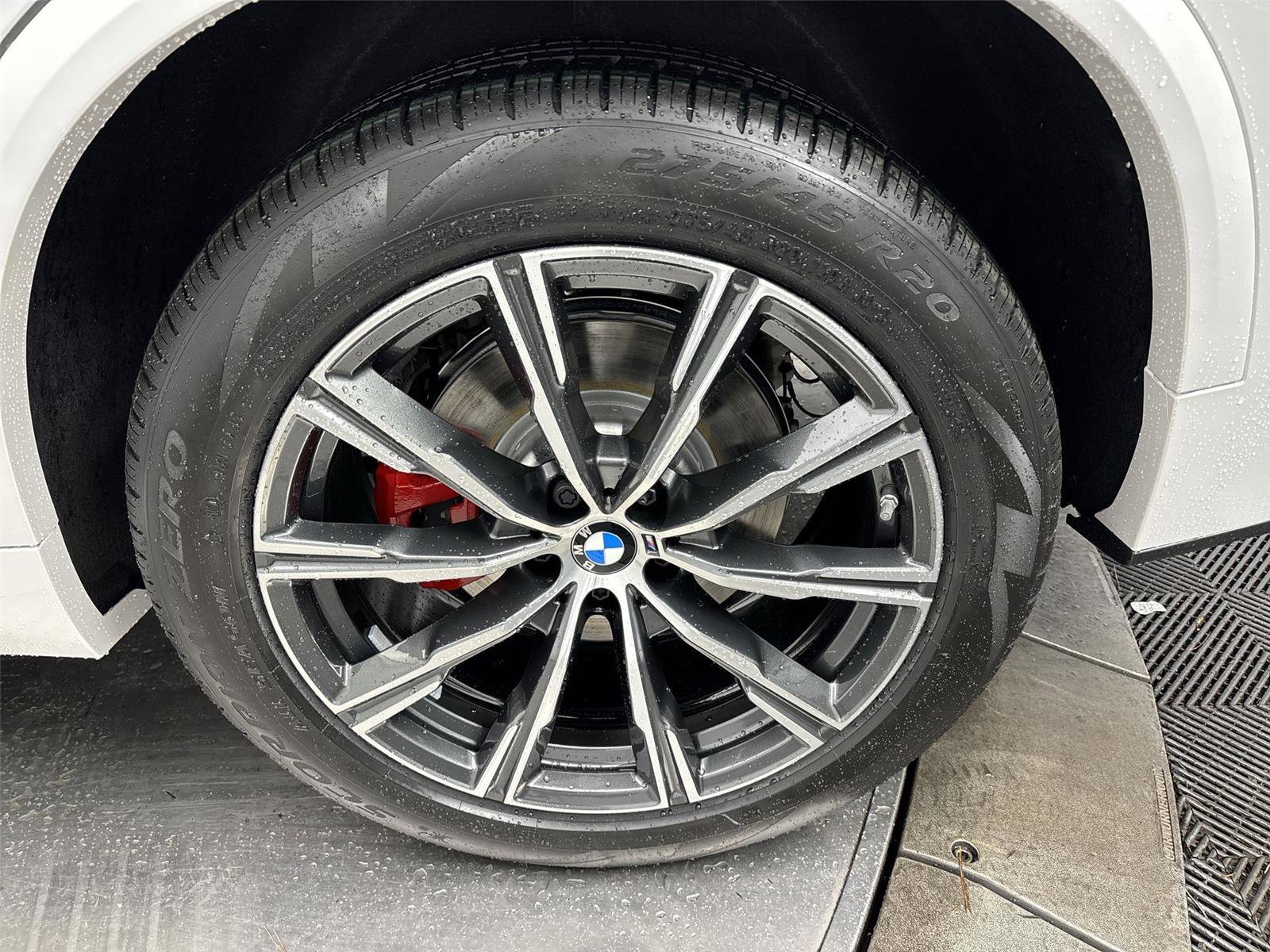 New 2026 BMW X5 xDrive40i w/ M Sport Package image 27