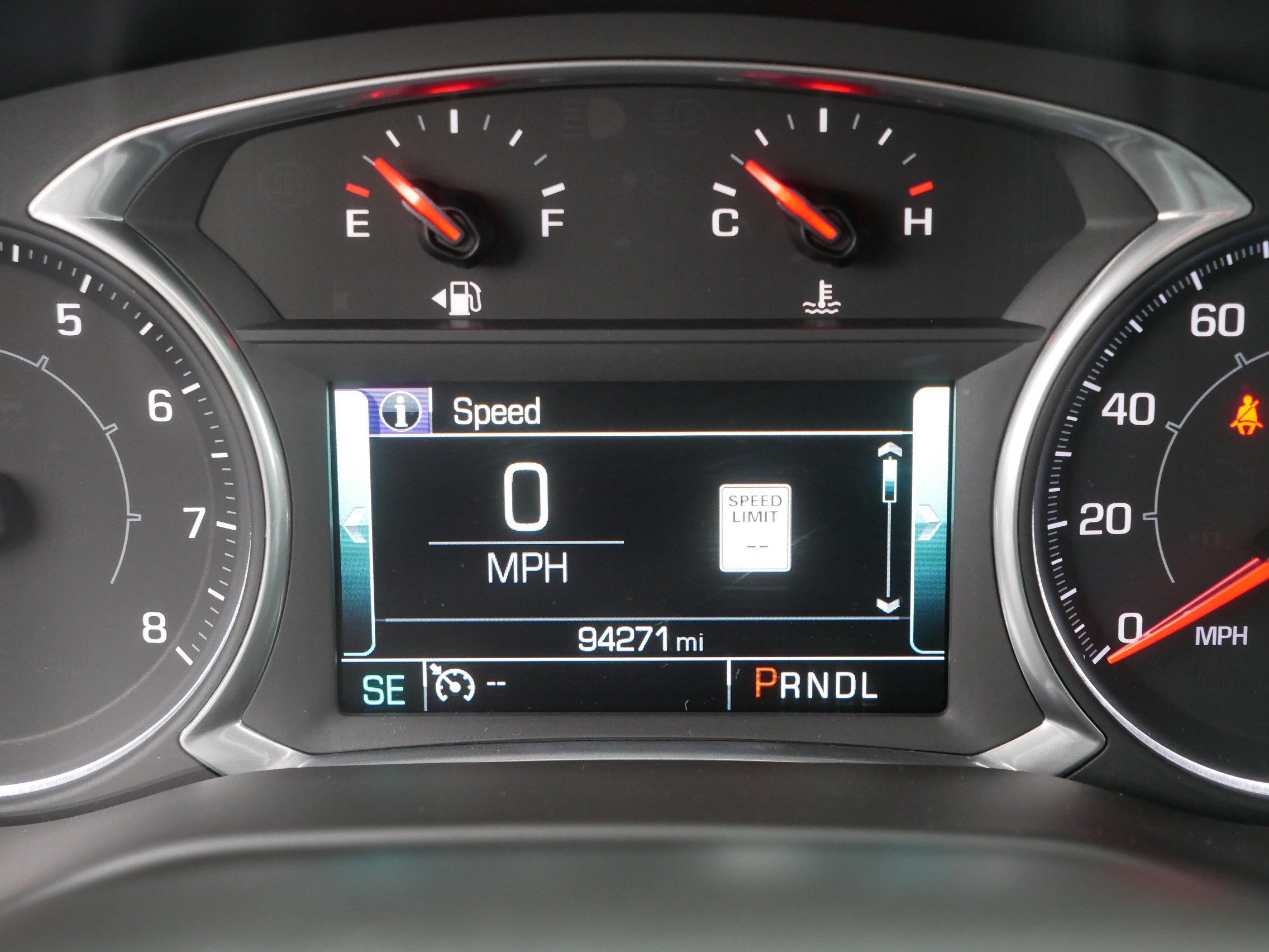 Used 2018 GMC Acadia SLT image 21