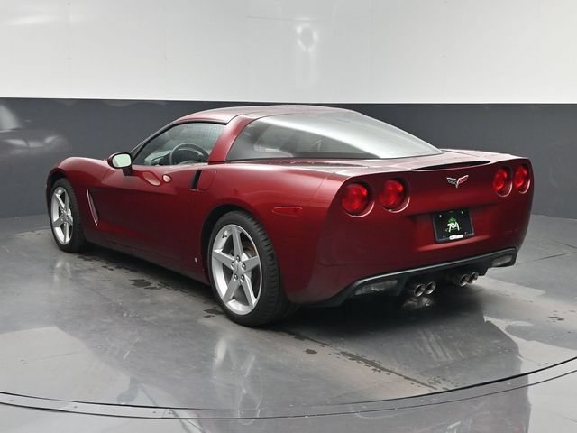 Used 2007 Chevrolet Corvette Coupe w/ Preferred Equipment Group RWD image 4