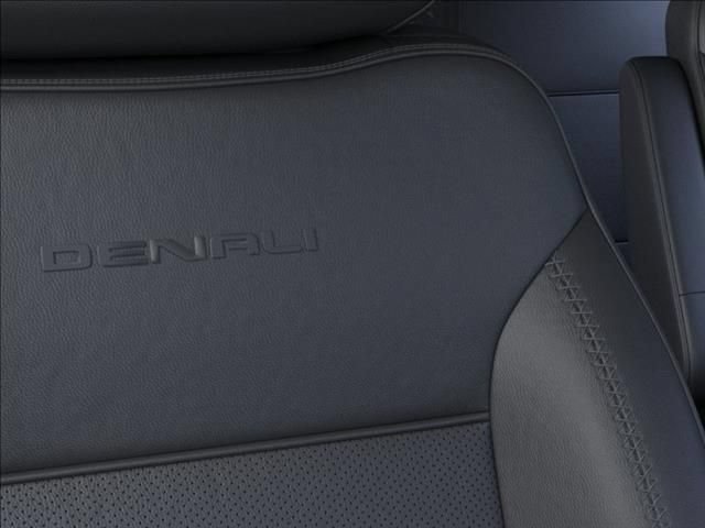 New 2026 GMC Yukon Denali w/ Denali Reserve Package AWD/4WD image 21