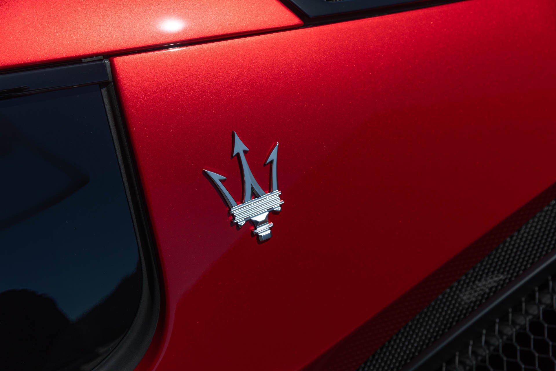 Used 2022 Maserati MC20 Coupe RWD image 25