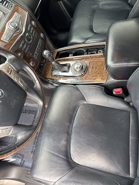 Used 2017 INFINITI QX80 4WD w/ Driver Assistance Package image 14