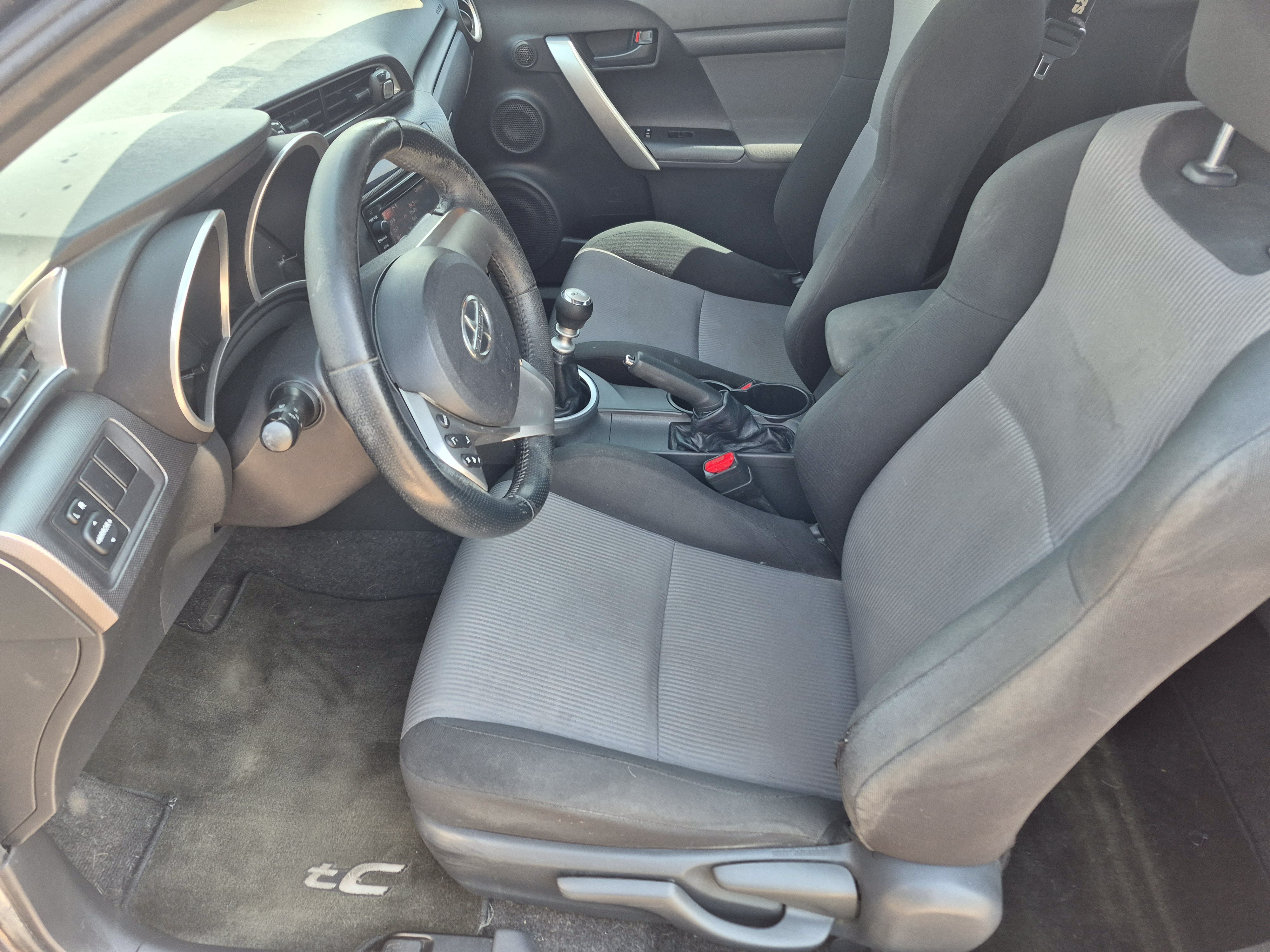 Used 2015 Scion tC FWD image 16
