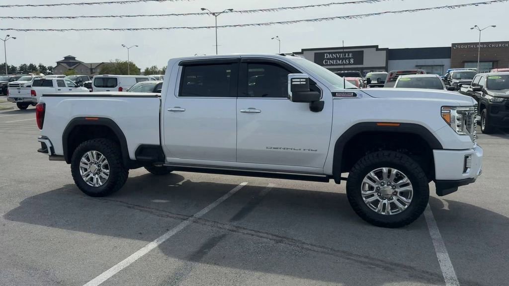 Used 2023 GMC Sierra 3500 Denali w/ Denali Ultimate Package AWD/4WD image 8