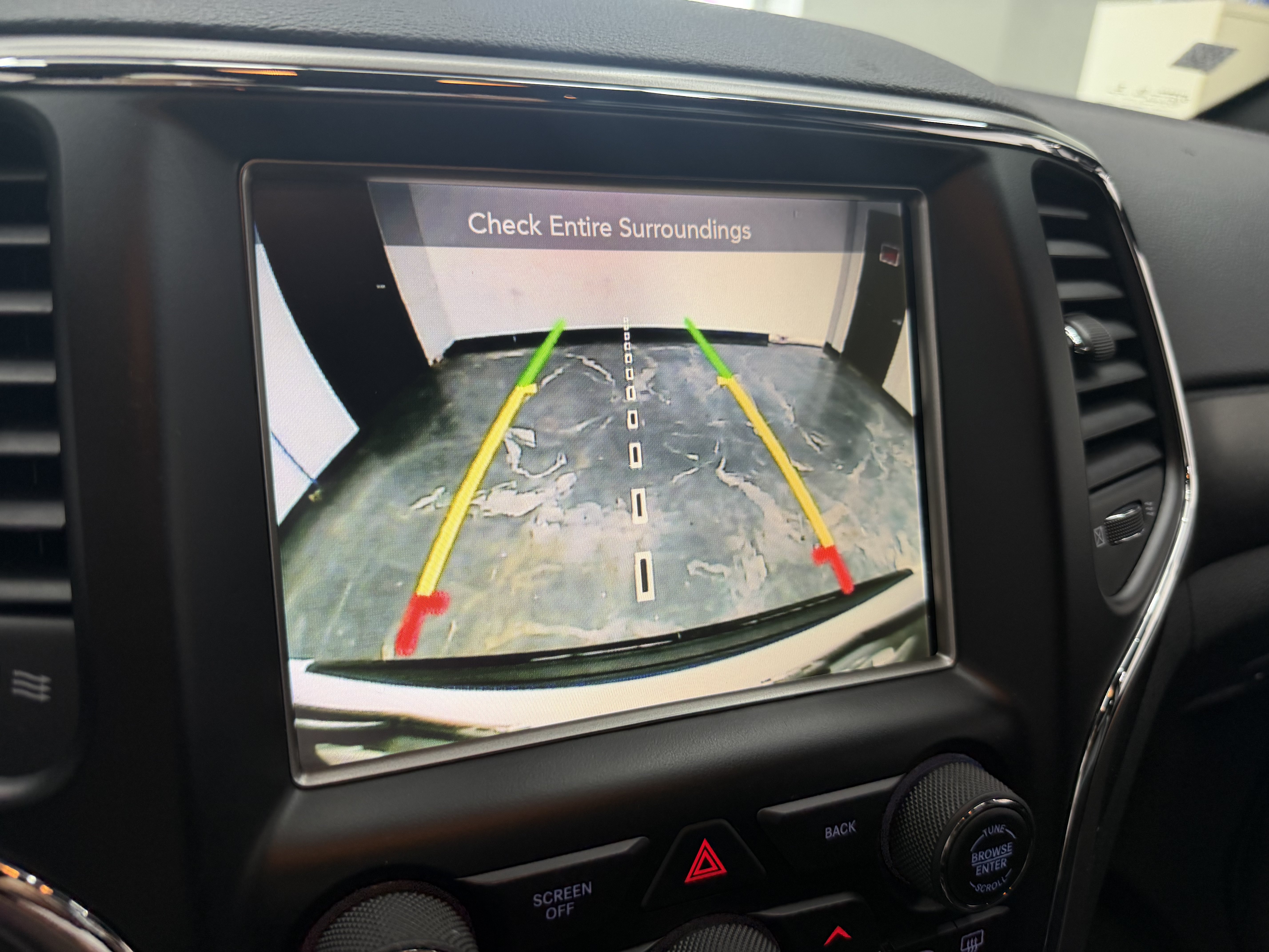 Used 2017 Jeep Grand Cherokee Altitude AWD/4WD image 20