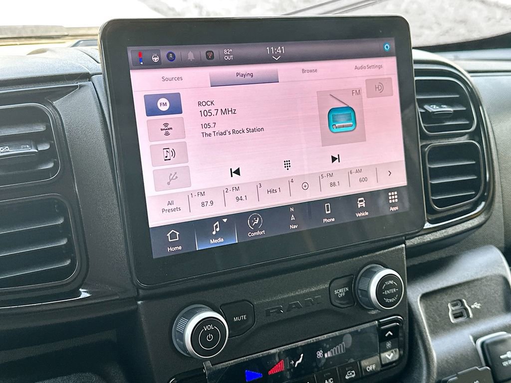 Used 2024 RAM ProMaster 3500 w/ Delivery Van Package image 14