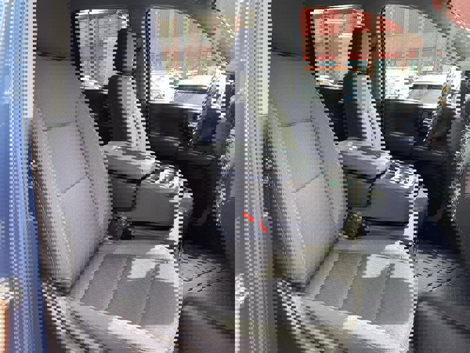 Certified 2024 Chevrolet Silverado 2500 Custom w/ Custom Value Package image 32