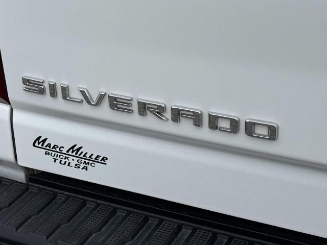 Used 2025 Chevrolet Silverado 2500 Custom w/ Custom Convenience Package AWD/4WD image 6