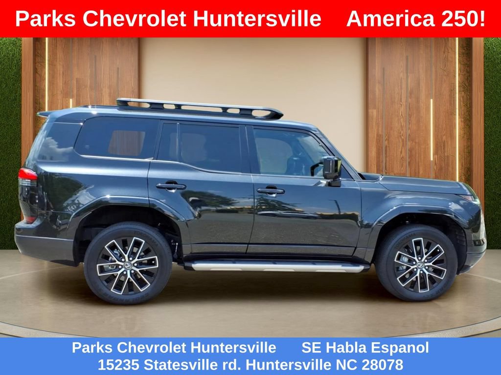 Used 2025 Lexus GX 550 w/ Cold Area Package AWD/4WD image 35