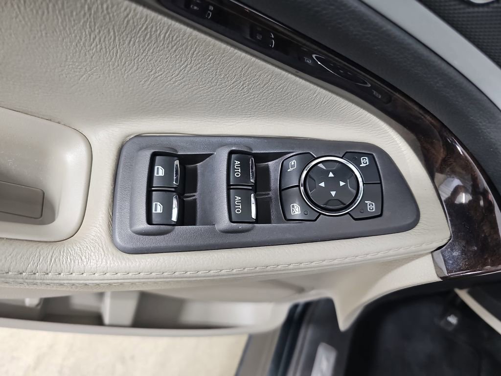 Used 2015 Ford Explorer Limited AWD/4WD image 34