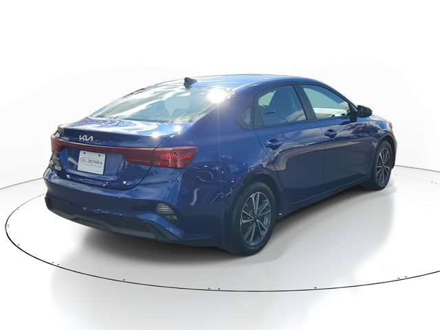 Certified 2023 Kia Forte LXS w/ LXS Technology Package FWD image 4