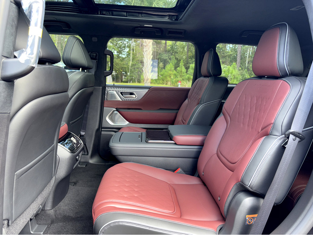 New 2026 INFINITI QX80 Autograph w/ Premium Cargo Package image 26