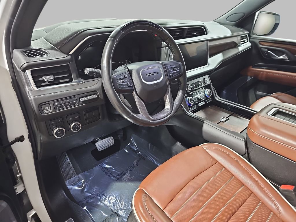 Certified 2024 GMC Yukon XL Denali Ultimate AWD/4WD image 22