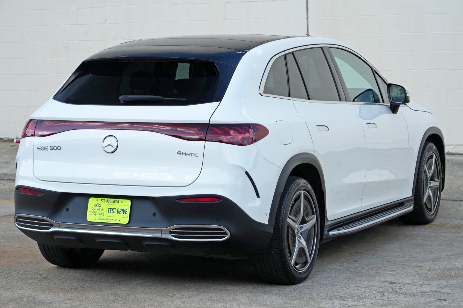Used 2023 Mercedes-Benz EQE 500 4MATIC SUV w/ Exclusive Trim Package image 50