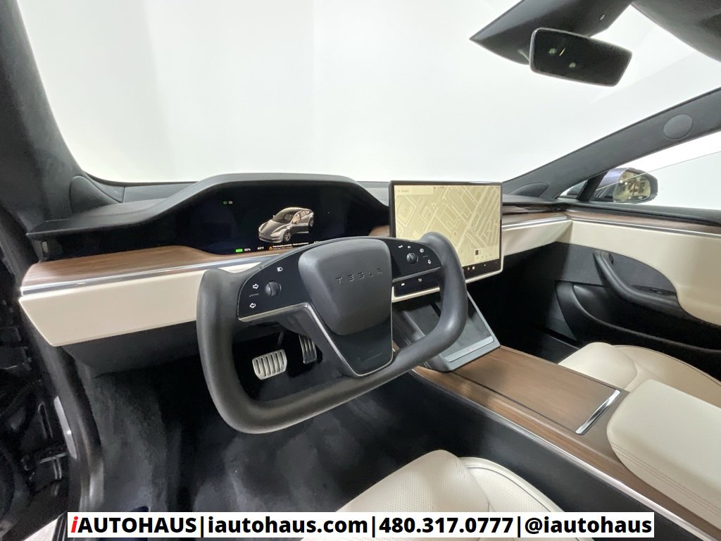 Used 2021 Tesla Model S Plaid image 15