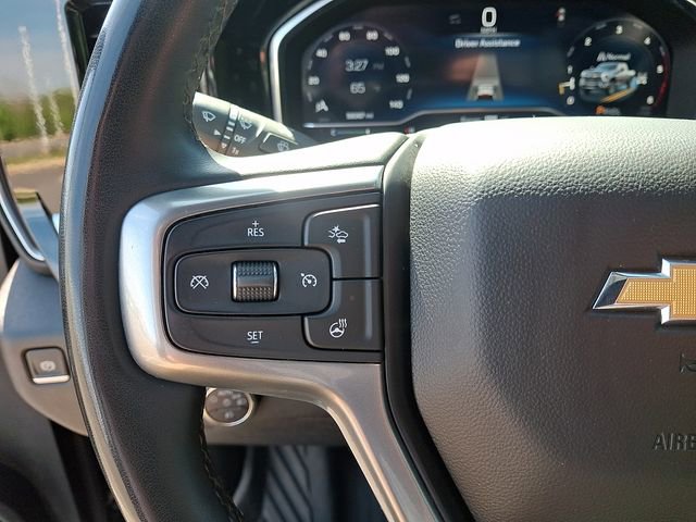Used 2025 Chevrolet Silverado 3500 LTZ w/ LTZ Premium Package AWD/4WD image 22