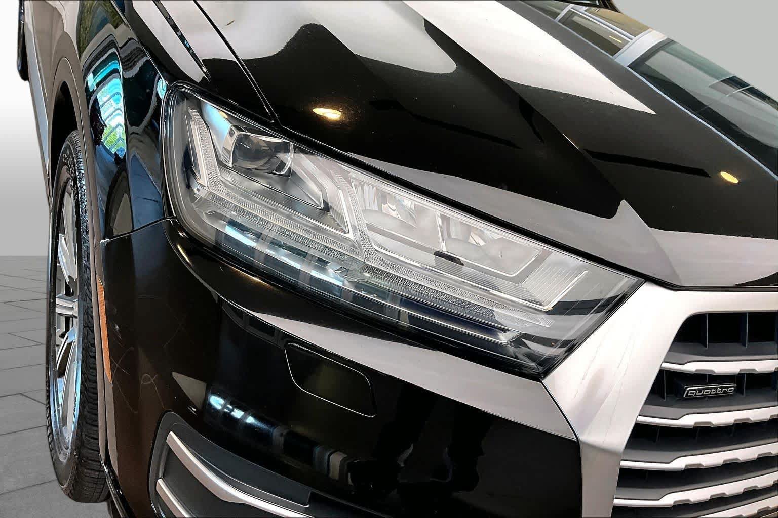 Used 2019 Audi Q7 2.0T Premium Plus w/ Premium Plus Package AWD/4WD image 25