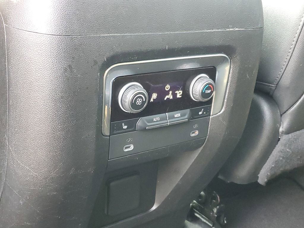 Used 2022 Chevrolet Tahoe High Country image 31