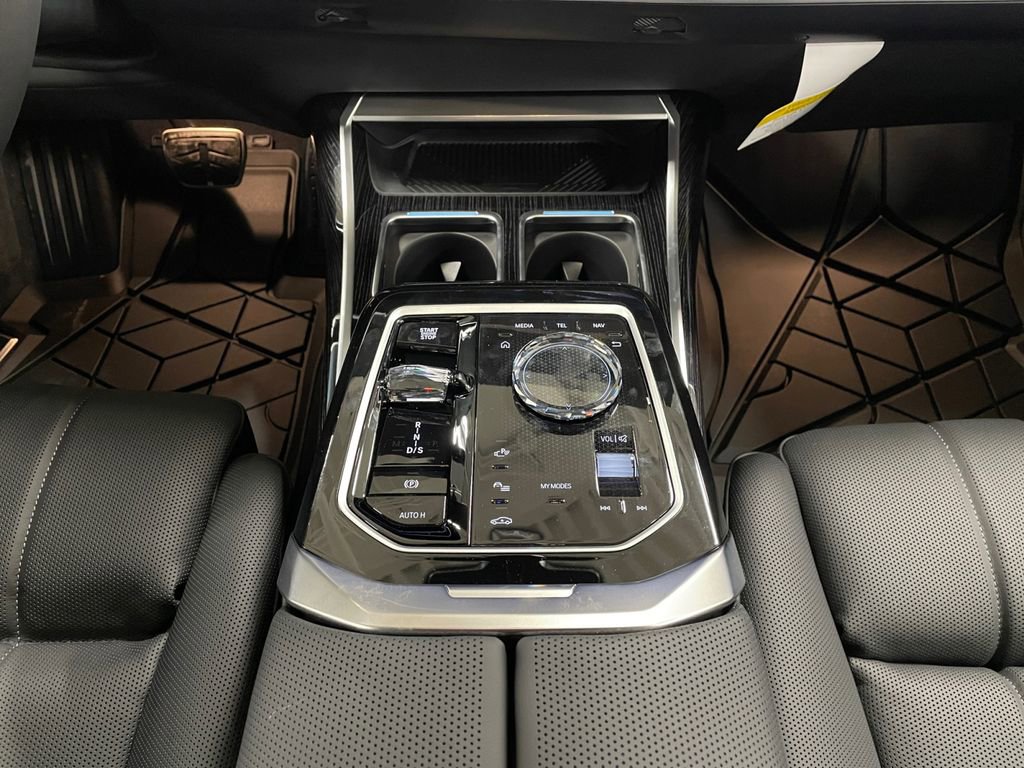 New 2026 BMW 760i xDrive image 11