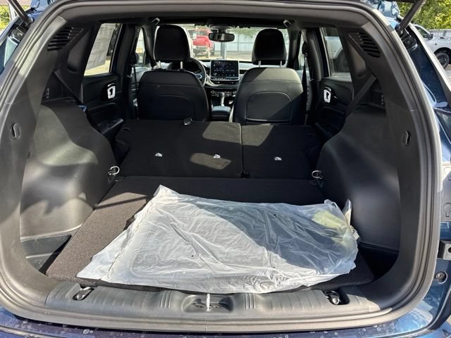 New 2026 Jeep Compass Latitude AWD/4WD image 7