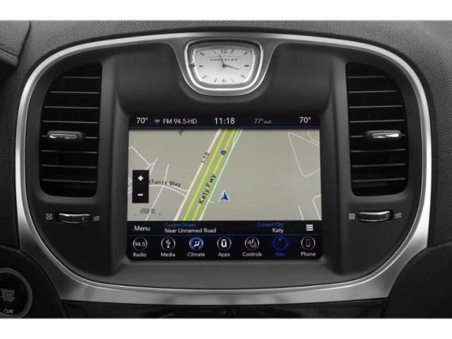Used 2019 Chrysler 300 Touring w/ Sport Appearance Package RWD image 17