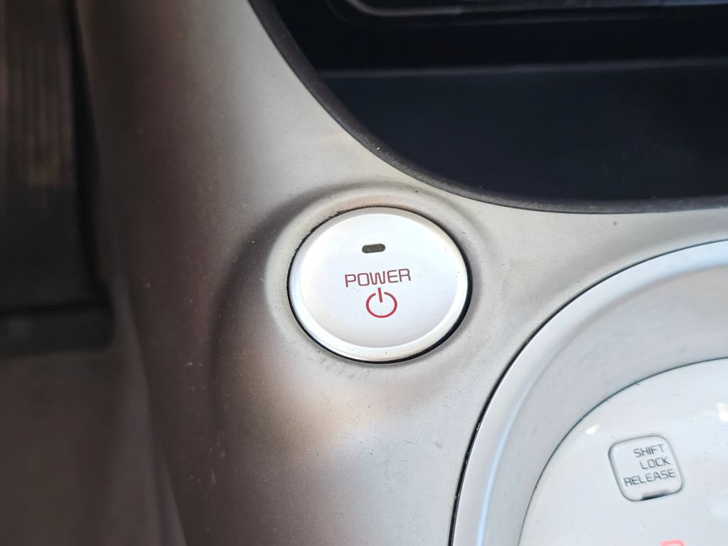Used 2016 Kia Soul EV + w/ Paint Protection Film Package FWD image 17