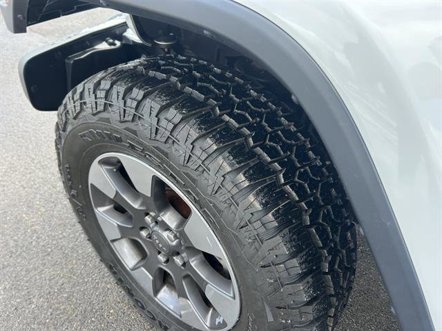 Used 2018 Jeep Wrangler Unlimited Sahara w/ LED Lighting Group image 11