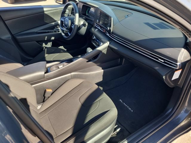 Certified 2026 Hyundai Elantra Hybrid FWD image 20