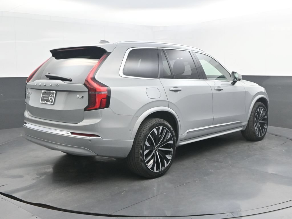 Certified 2026 Volvo XC90 B6 Ultra AWD/4WD image 7
