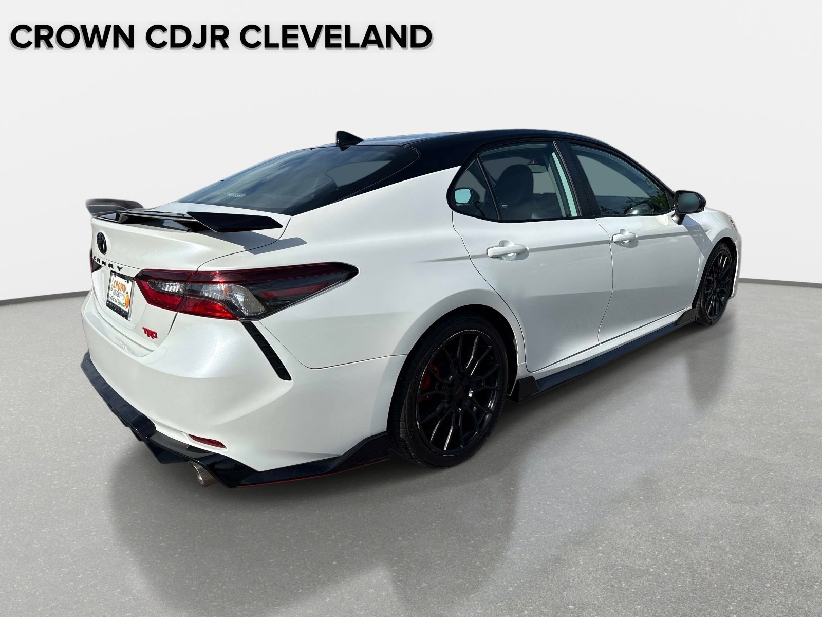Used 2021 Toyota Camry TRD w/ TRD Package w/JBL Audio FWD image 4
