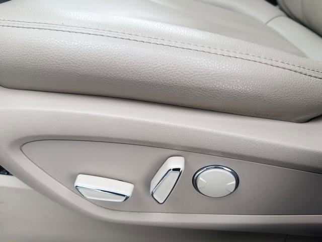 Used 2022 Lincoln Nautilus AWD image 14