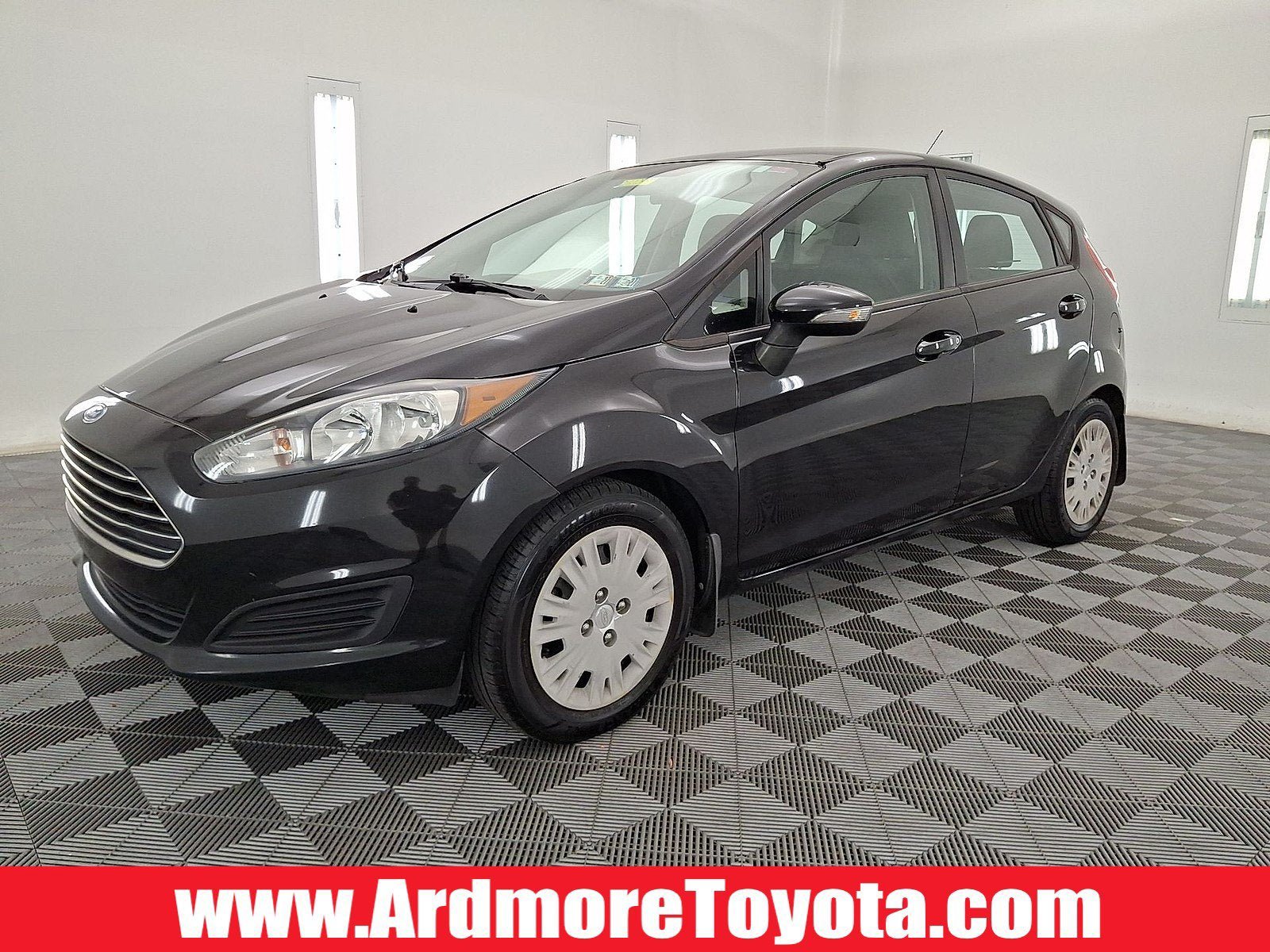 Used 2015 Ford Fiesta SE