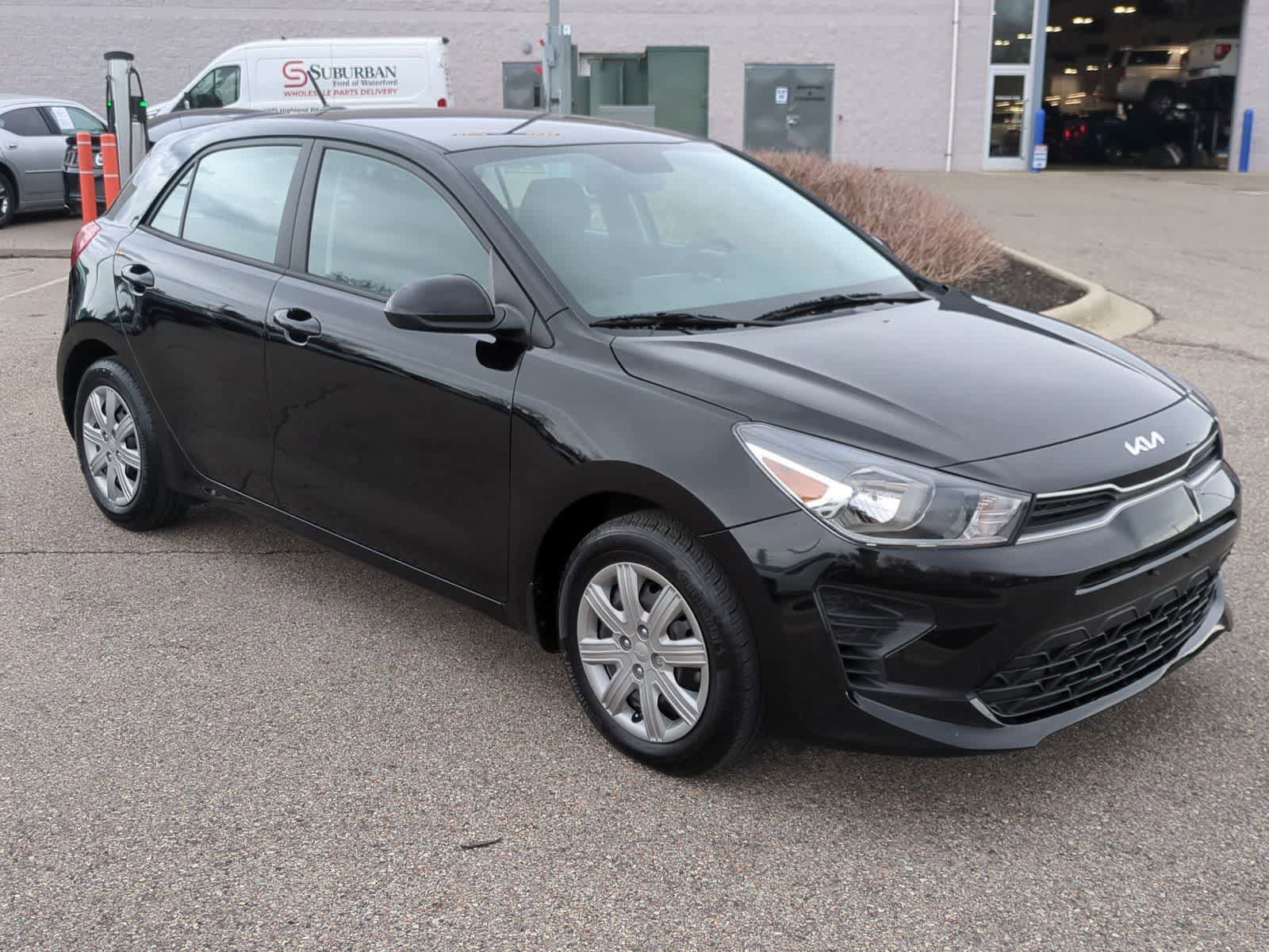 Used 2022 Kia Rio S FWD image 2