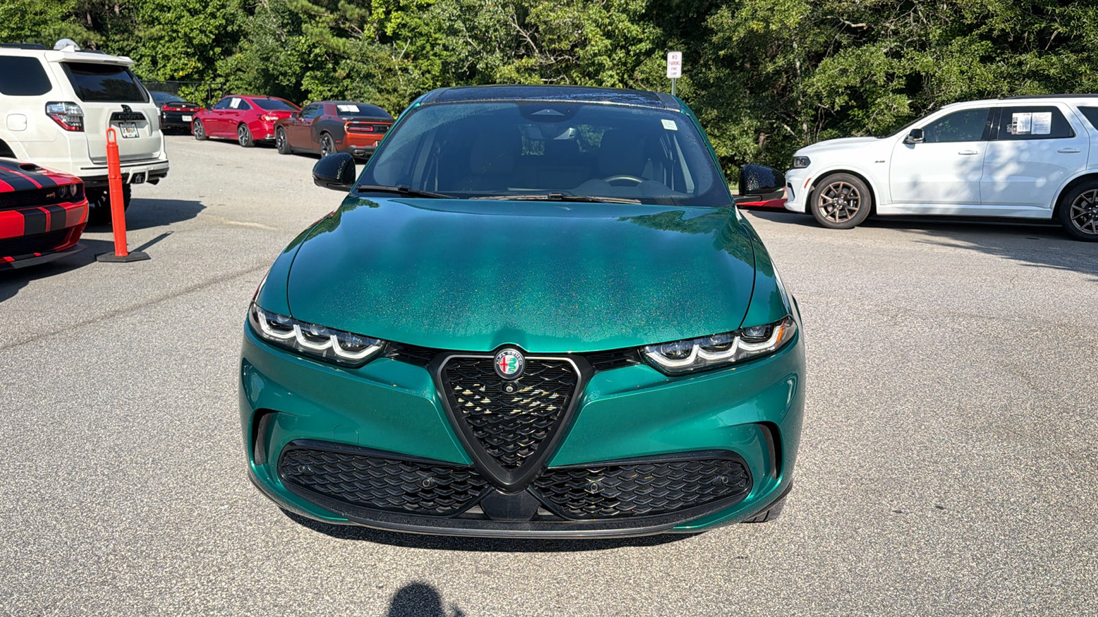 Used 2025 Alfa Romeo Tonale AWD/4WD image 3