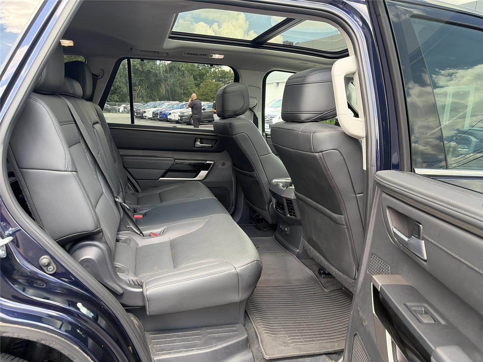 Used 2023 Toyota Sequoia Limited w/ Tow Technology Package AWD/4WD image 15