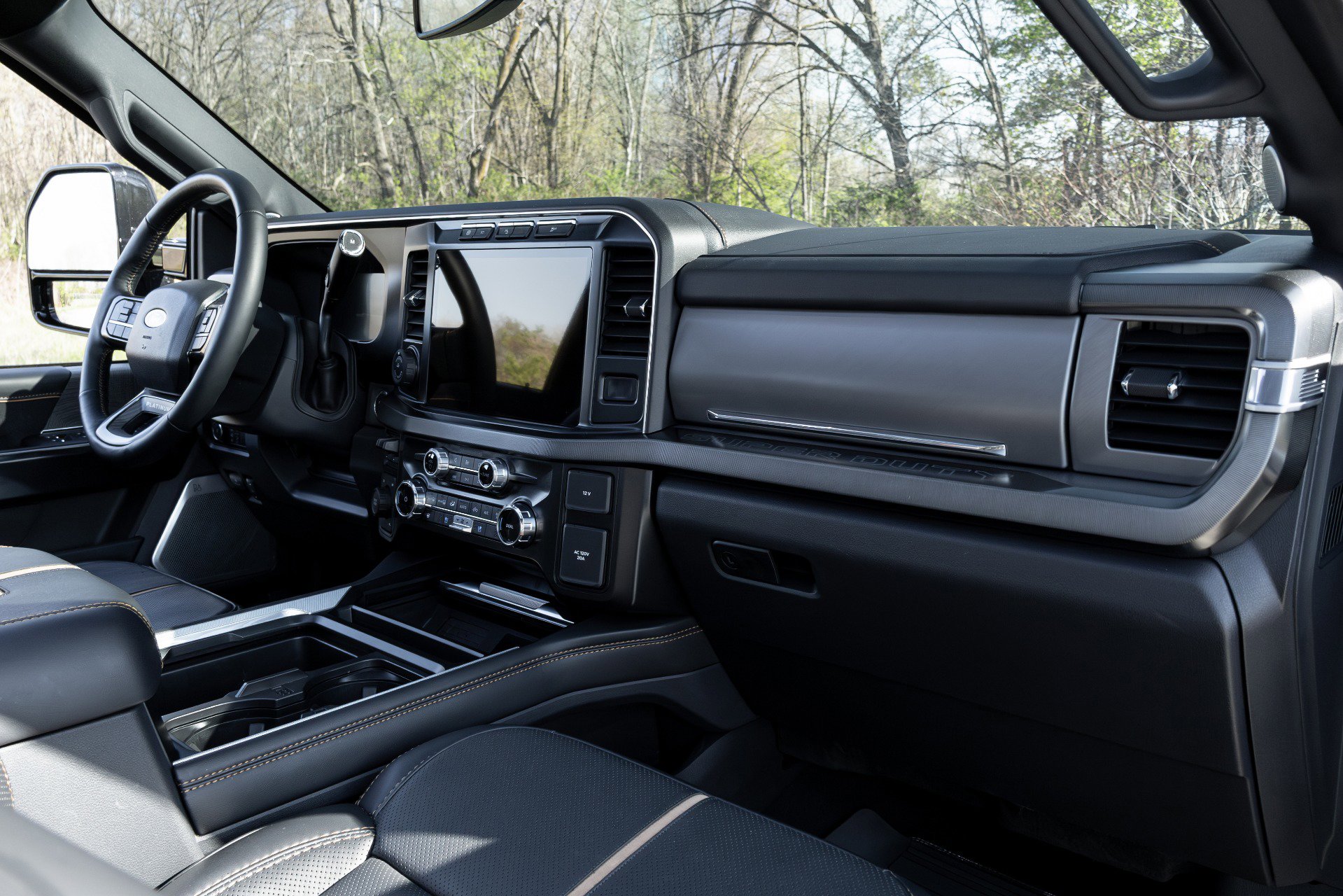 Used 2024 Ford F450 Platinum AWD/4WD image 26