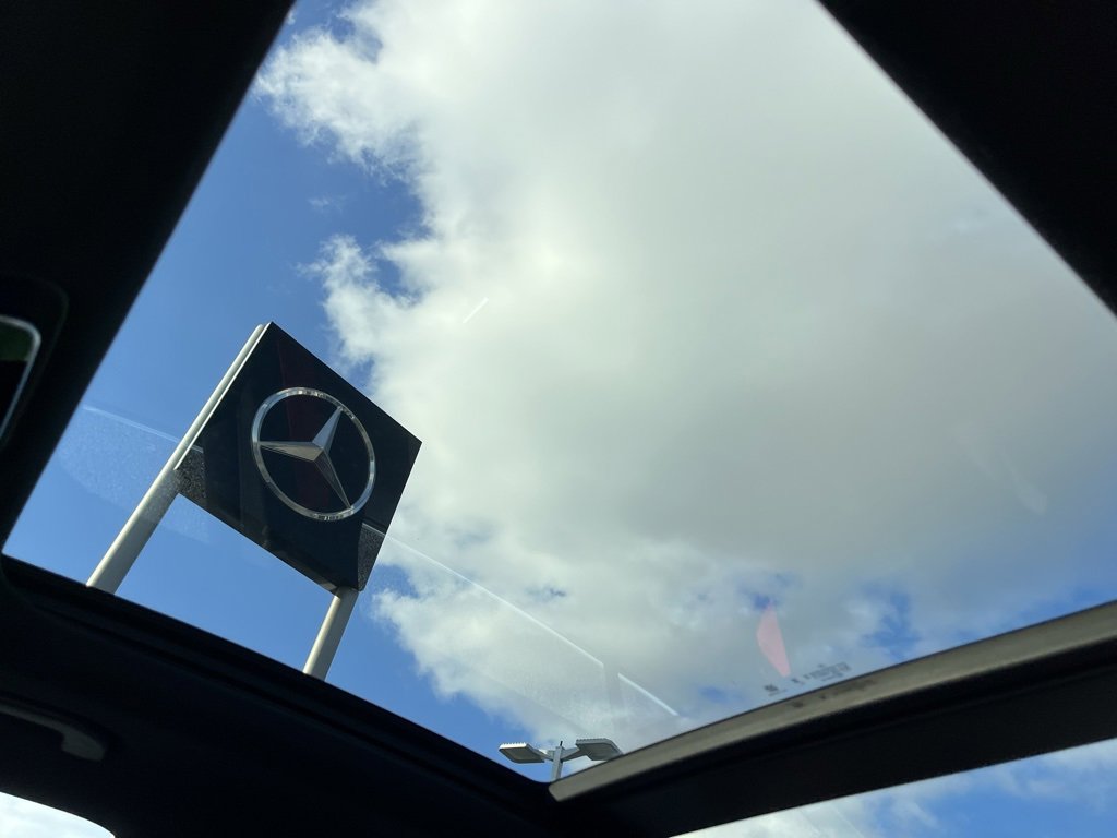 Certified 2025 Mercedes-Benz GLC 43 AMG 4MATIC image 64