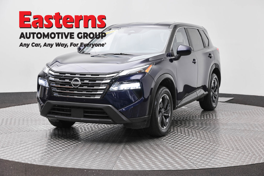 Used 2025 Nissan Rogue SV