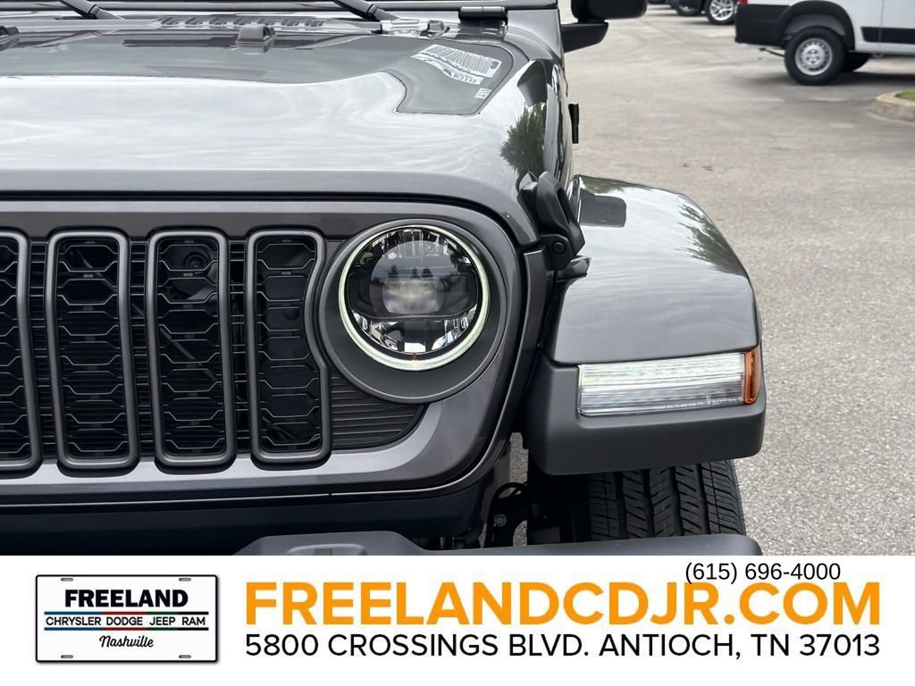New 2026 Jeep Gladiator Sport AWD/4WD image 9